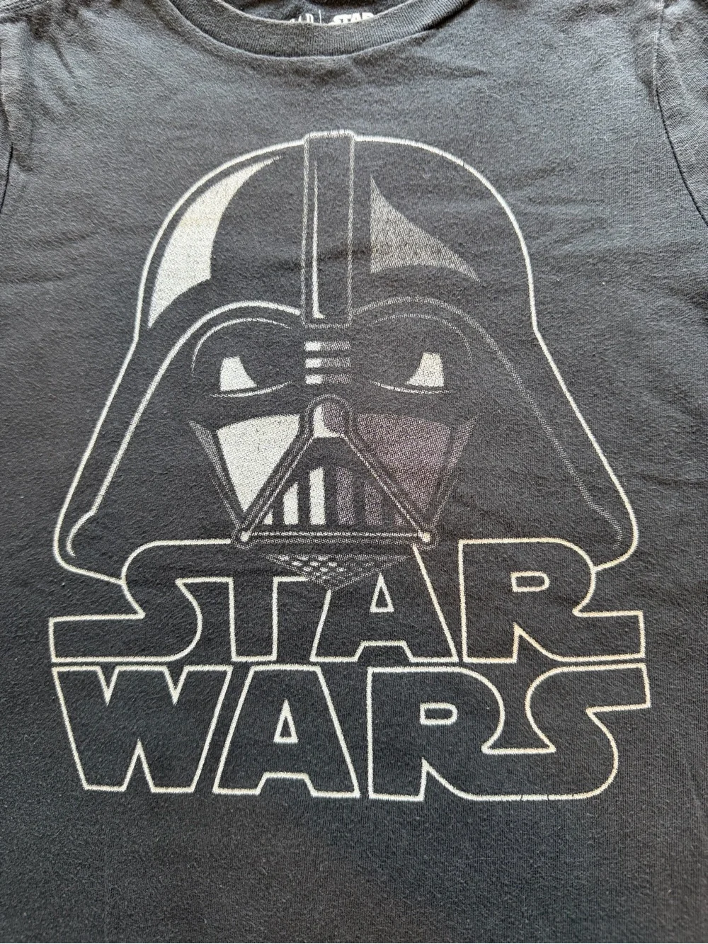 GAP x Star Wars Collab Darth Vader T-Shirt Size Kids Small
